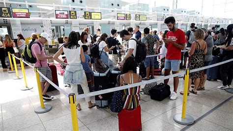 Telediario 1 73 Vuelos Cancelados En El Prat Durante La Segunda