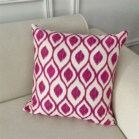Revamp Your Lounge Or Bedroom With Our Trendy Cushions