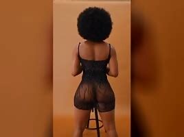 LINGERIE MODEL ShesFreaky
