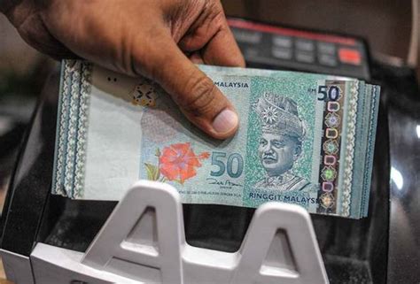 Ringgit Rendah Berbanding Dolar As Berikutan Ketidaktentuan Global