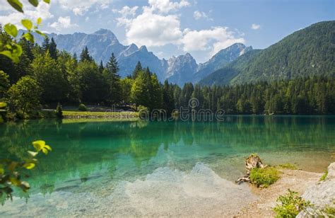 Laghi Di Fusine Fusine Seen Belopeska Jezera Italien Stockfoto Bild