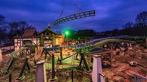 De Nieuwe Achtbaan Van De Efteling Is Klaar Nu Wordt De Alpenweide Nog