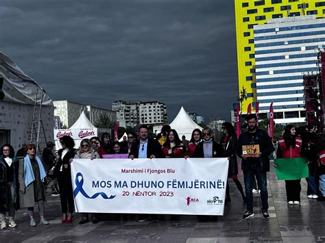 Mos ma dhuno fëmijërinë Shoqëria civile marshim në ditën e të