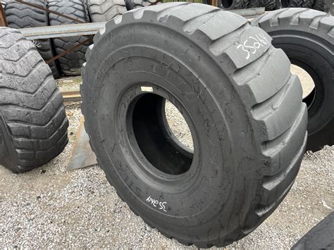 26 5R25 Titan OTR Tire E 3T L 3T STL2 2 Star CONDITION UsedTREAD