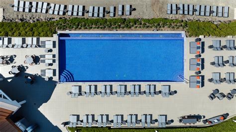 Coeur d'Alene Resort debuts luxurious outdoor pool upgrades