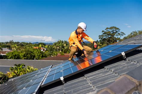 Cuántos Paneles Solares Necesito para una Casa de 200m2