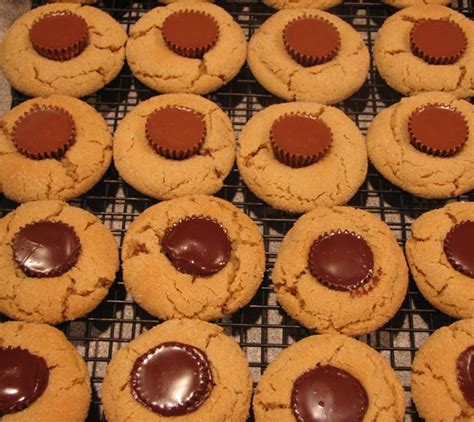 Peanut Butter Cookie Variations - Mama's Critics