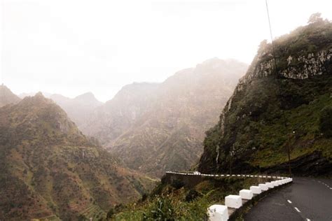 11 Most beautiful viewpoints on Madeira Island - HappyTravelSpots