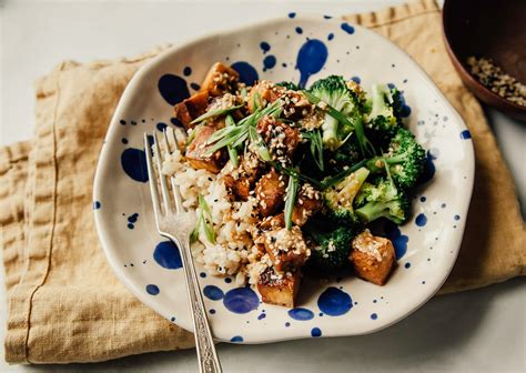 Crispy Sesame Garlic Tofu Recipe The First Mess