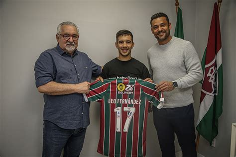 Fluminense Anuncia A Contrata O Do Meia Leo Fern Ndezjogada