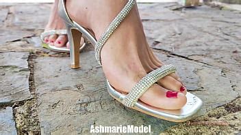 Hairy Pussy Slip Upskirt In Public And Hairy Legs In Heels XVIDEOS