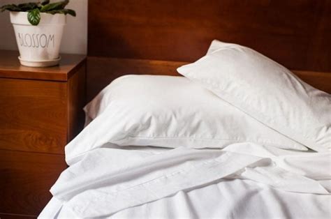 The Best Luxury & High-End Bed Sheets 2022 | Sleep Foundation