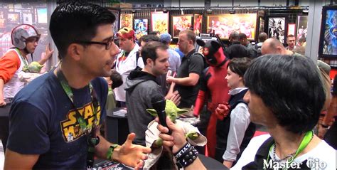 (Video) Legendary Yoda Star Wars Force Trainer at NYCC 2015 ~ Words ...