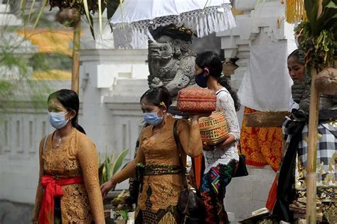 4 Fakta Hari Raya Kuningan Kembalinya Arwah Leluhur Ke Surga