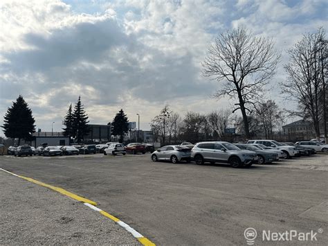 Parking Business Class Parking Lotnisko Chopina Warszawa Nextpark