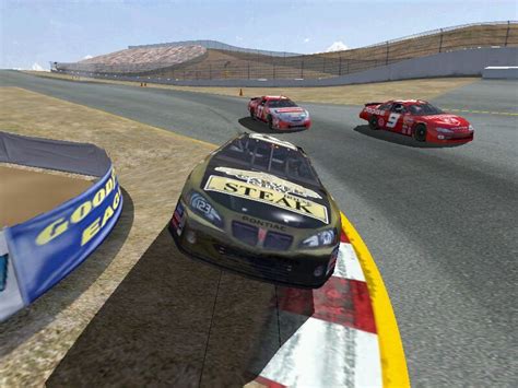 Screenshot of NASCAR Racing 2003 Season (Windows, 2003) - MobyGames