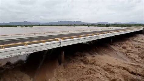 Watch Noticias Telemundo Highlight Al Menos Dos Fallecidos Por Los Estragos De Las Lluvias E