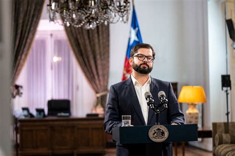 Dos Semanas Después Del Desaire Diplomático Gabriel Boric Recibió Las