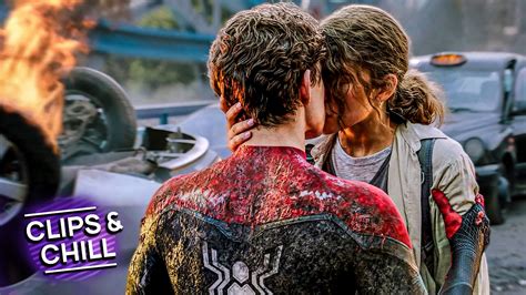 Peter Parker And Mj Kiss Scene Spider Man Far From Home Clips