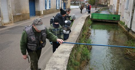 Échenoz la Méline Une journée avec les pêcheurs pour lenvironnement