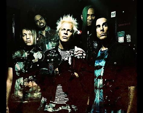 POWERMAN 5000 Frontman SPIDER ONE Draws Strange Things In New Video ...