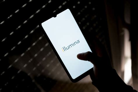 Illumina Picks New CEO, but Shares Continue To Slide