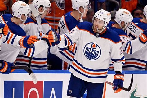 NHL Rückstand gedreht Draisaitl erzielt Siegtreffer für Oilers