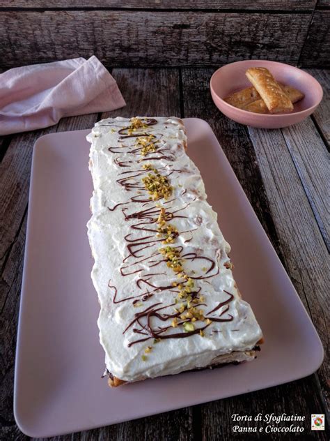 Torta Di Sfogliatine Panna E Cioccolato Delizie Alla Cannella