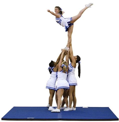 Great High School Stunt Cheer Stunts Cheer College Cheer