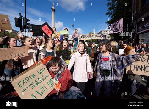 Extinci N Rebeli N Protesta Continu En Londres Del De Octubre El