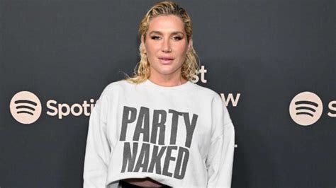 Kesha: Wiki, Bio, Age, Height, Parents, Husband, Songs, Net Worth