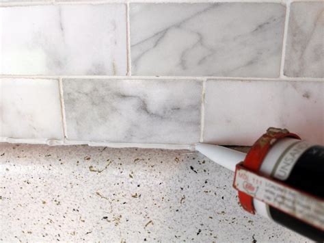 How To Install Marble Tile Backsplash In Kitchen Things In The Kitchen