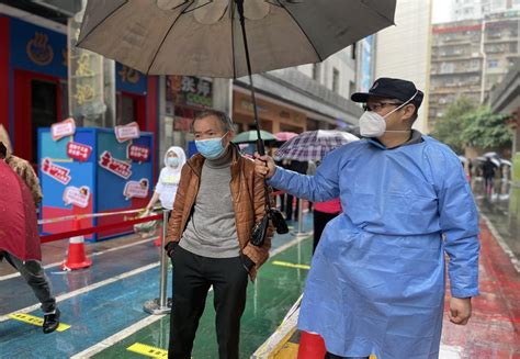 【先锋街道】风雨坚守，众志成城——先锋街道“加速度”开展新一轮全员核酸检测 镇街动态 雁峰区人民政府门户网站