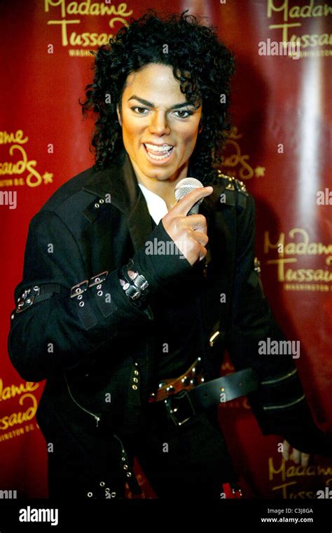 Michael Jackson Bad Album Hi Res Stock Photography And Images Alamy