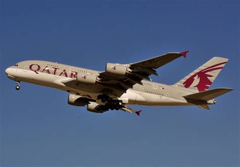 Qatar Airways Recibe Su Primer Airbus A Aviaci N Al D A Ltimas