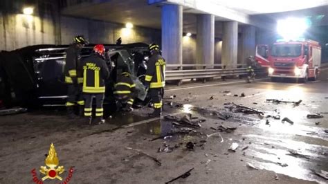 Grave Incidente A Prato Auto Sfonda Il Guardrail E Vola Di Sotto FOTO