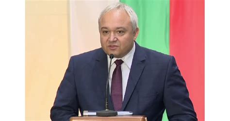 Демерджиев проверява за още виновни за пробите за наркотици на Семерджиев