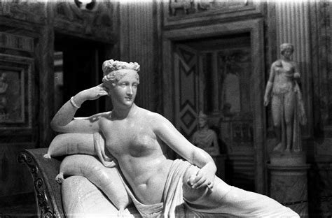 Sulphurousvisions Venus Victrix Canova Black And White Venus Victrix