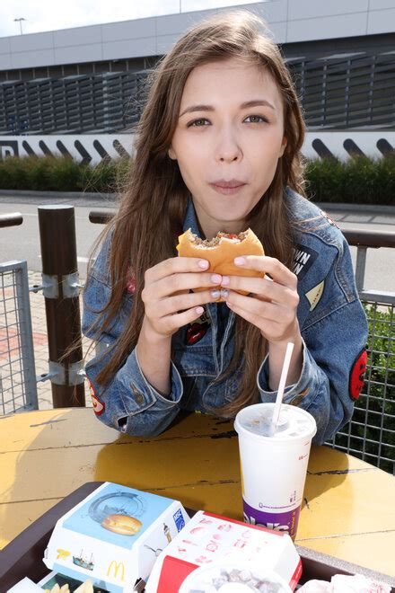 Mila Azul Too Sexy For Nba W4B 038 Porn Pic