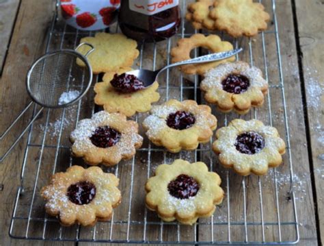 7 Ways With Strawberry Jam The Artisan Kitchen