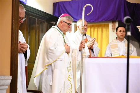 OBROVAC Nadbiskup Zgrablić predvodio misno slavlje i procesiju na