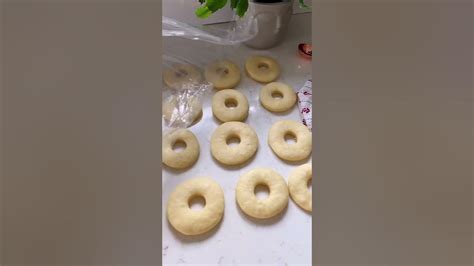 Вкусни и меки понички 🤤Пълната рецепта на http://heydaniella.com # ...