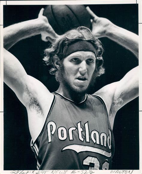 Bill Walton Played Basketball Until His Bones Couldn T Take It Anymore