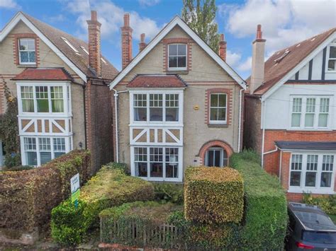 Bed Detached House For Sale In Park Lane East Reigate Surrey Rh