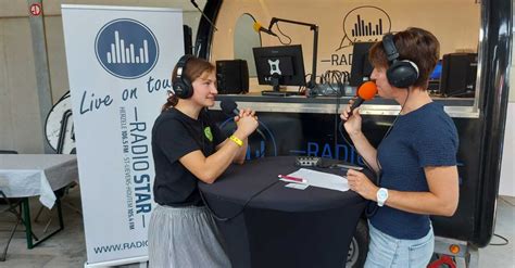 Radio Star Op De Loer Bij De Boer In Sint Lievens Esse