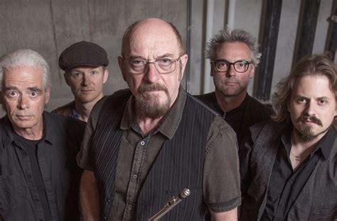 I Jethro Tull A Caserta Per Lottava Edizione Del Festival UnEstate