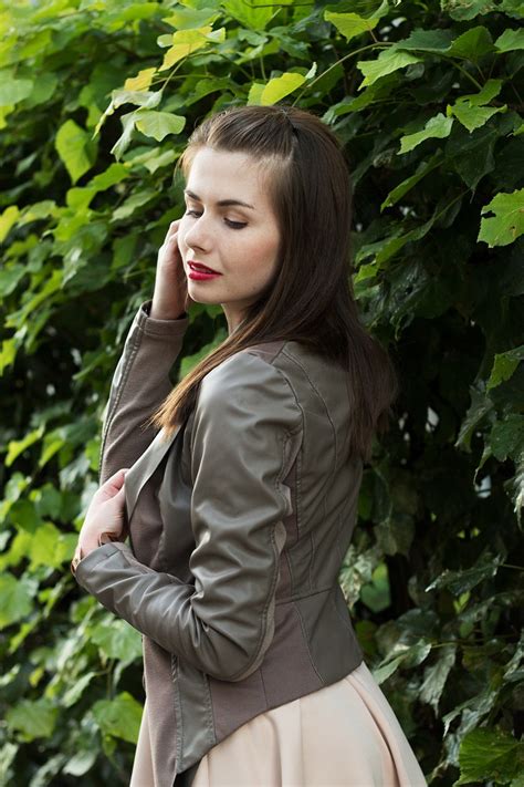 Nude Dress We Will Take Off Our Clothes Kapuczina