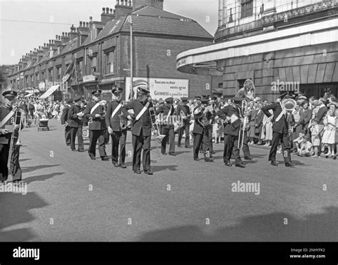 Vintage Salvation Army Hi Res Stock Photography And Images Alamy