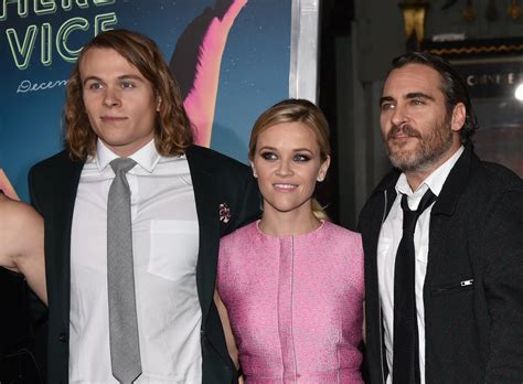 Reese Witherspoon and Joaquin Phoenix at Premiere 2014 | POPSUGAR Celebrity Photo 5