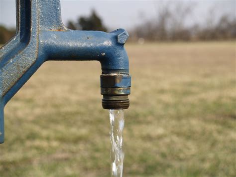 Por qué desperdiciar agua